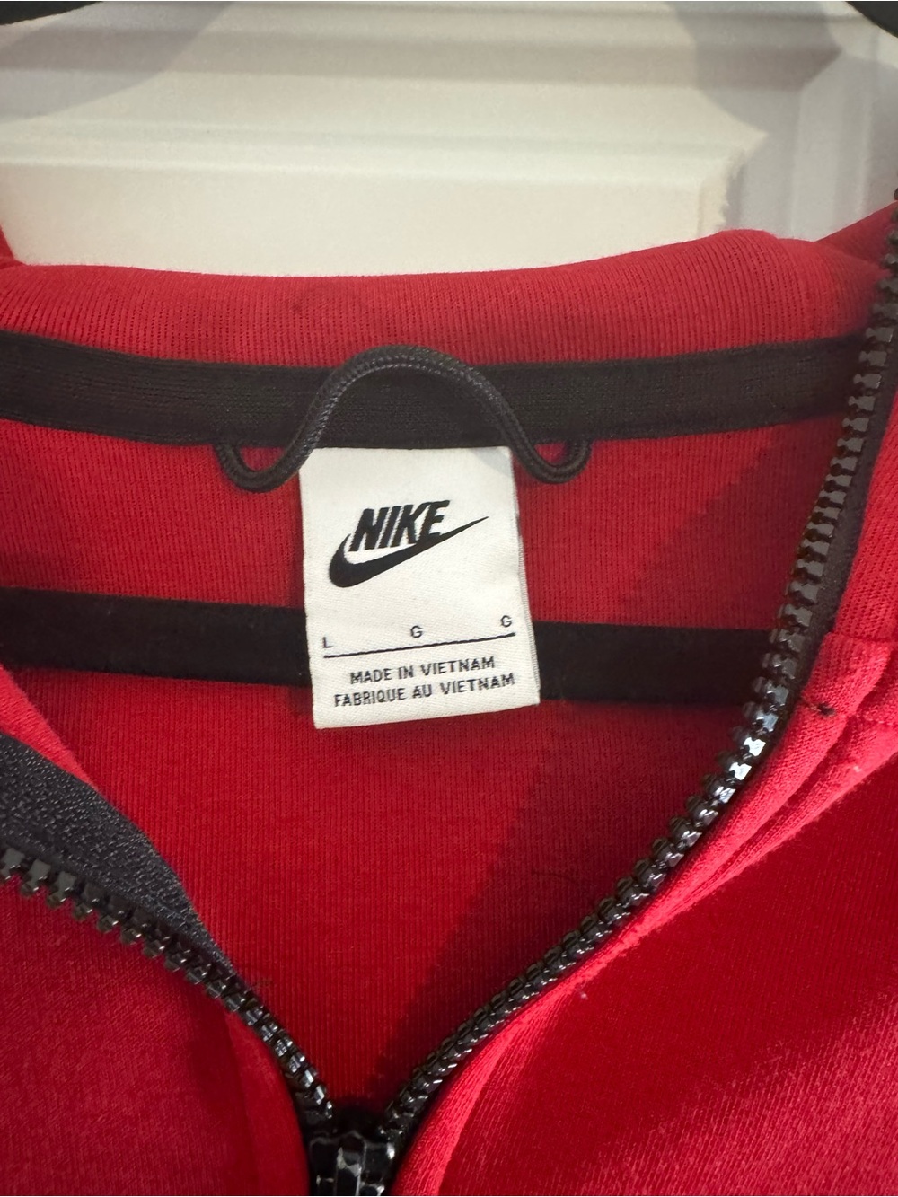 Women’s Nike Red Tech Fleece Full-Zip Hoodie and Matching Sweatpants Set - Picture 4 of 16